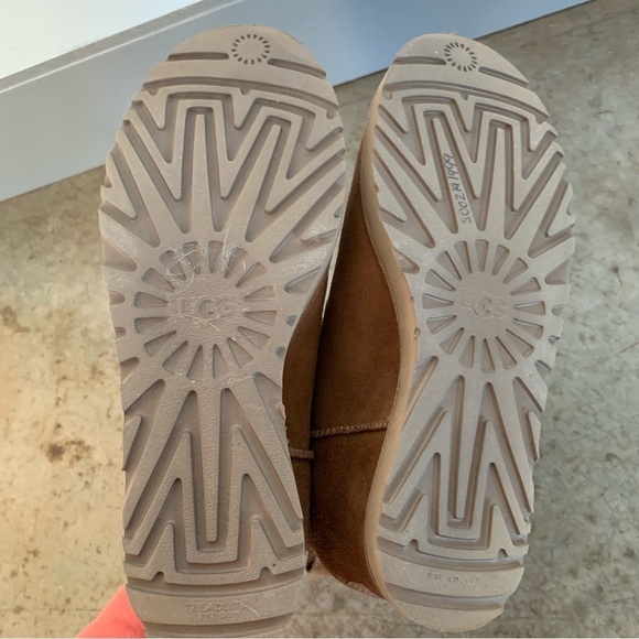 Ugg Classic Femme Mini Wedge Boot Size 9 - Picture 10 of 10